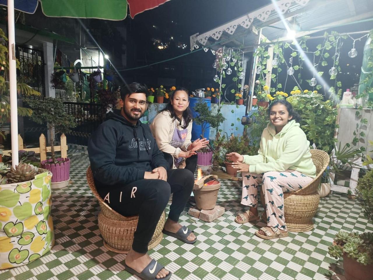 The Sunset Nest Offbeat Homestay Darjeeling  Dış mekan fotoğraf