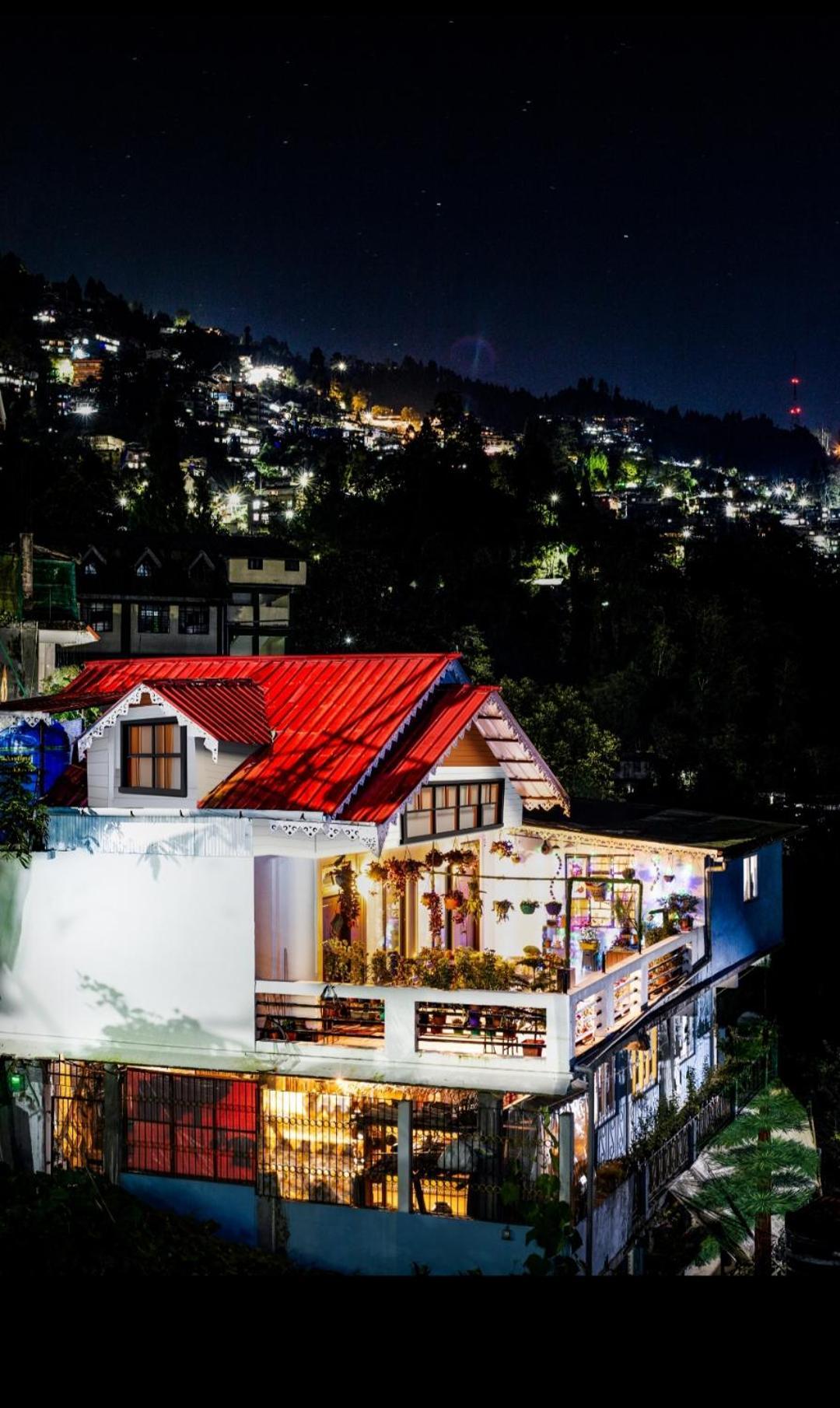 The Sunset Nest Offbeat Homestay Darjeeling  Dış mekan fotoğraf