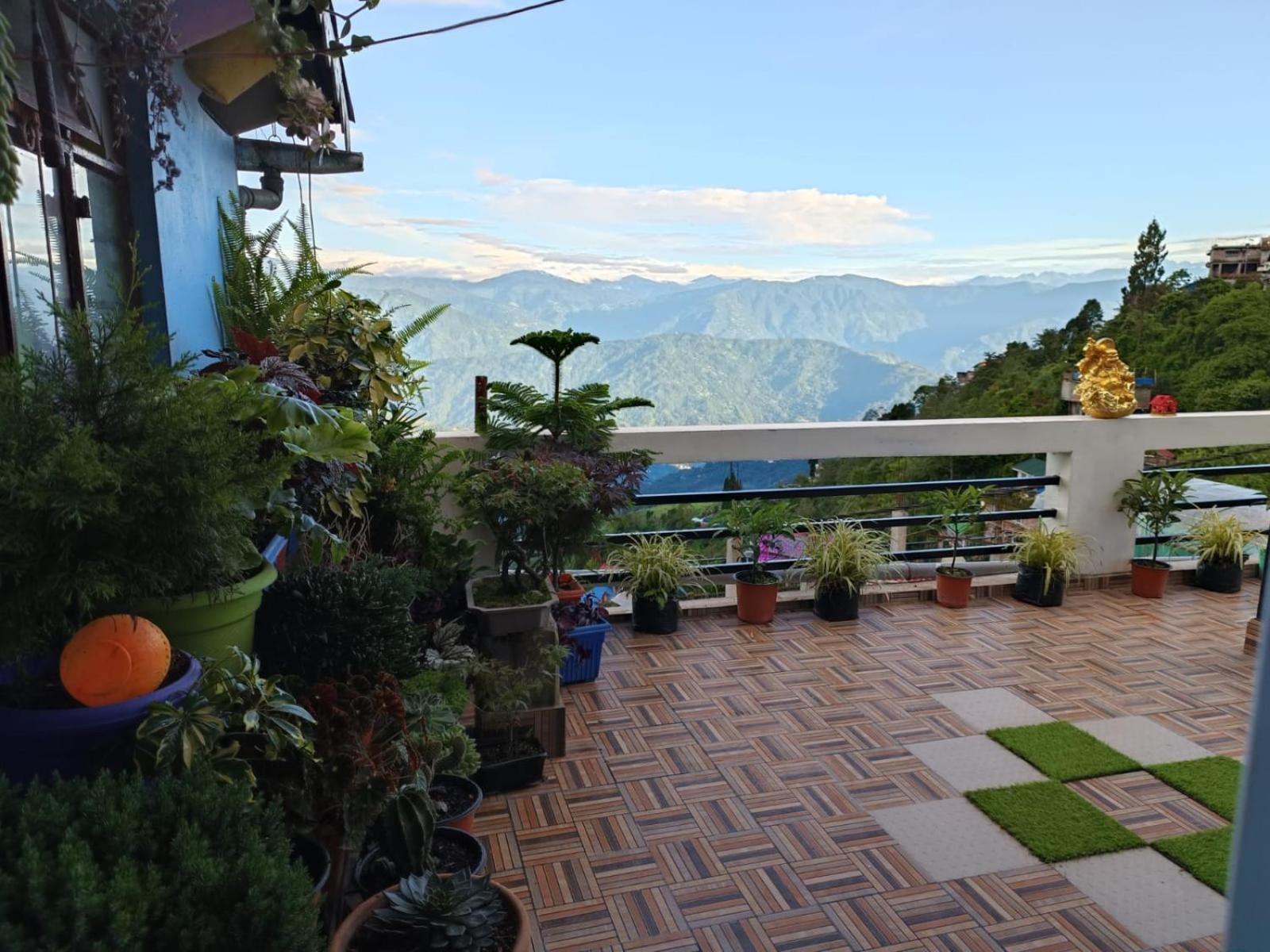 The Sunset Nest Offbeat Homestay Darjeeling  Dış mekan fotoğraf